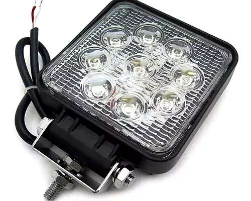 Faro Proyector Univ LED 27 W Cuadrado Claro