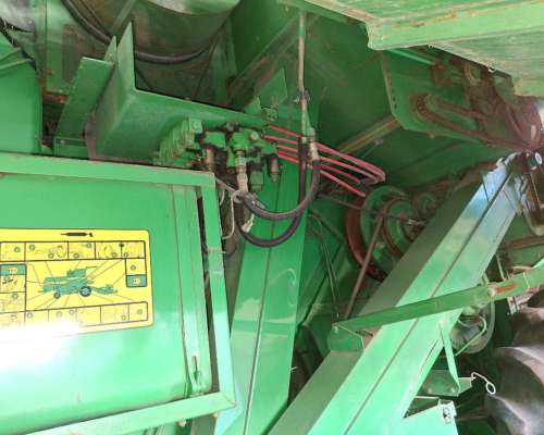 Cosechadora John Deere 1175 año 1997 Plataforma 19 Pies