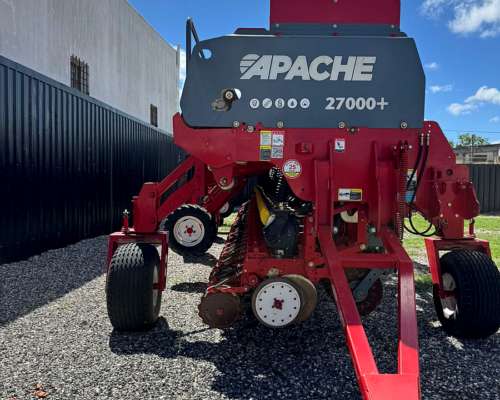 Sembradora Apache 27000 Neumatica