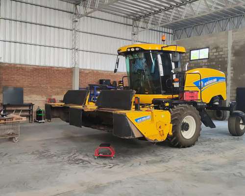 Segadora Autoprop New Holland SR200 - Merger - 2018