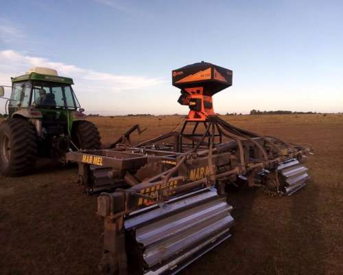 Sembradora Neumatica P/pasturas Duam SN-250