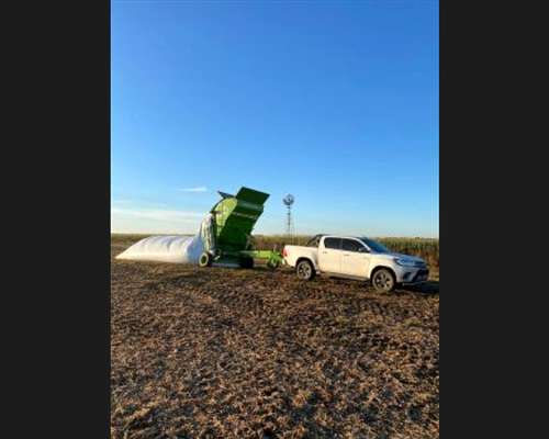 Embutidoras Granos Martinez y Staneck Energia 0 con Malacate