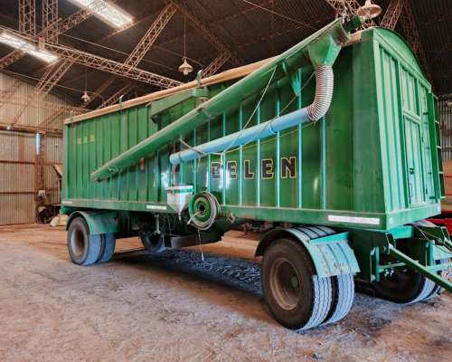 Tolva Semillera y Fertilizantes Marca Belen- cm 22 TN