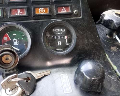 John Deere 1175 2004 - 23 Pies - 7600 Horas