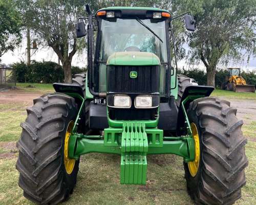 Tracotor John Deere 7515 2010 - 145 HP - muy Bueno