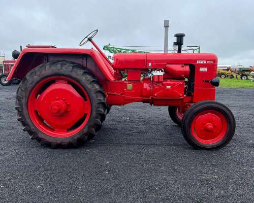 Tractor Fahr D45l con Toma de Fuerza