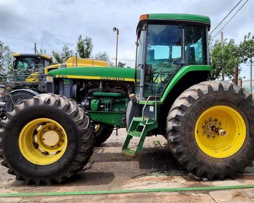 Tractor John Deere 7810