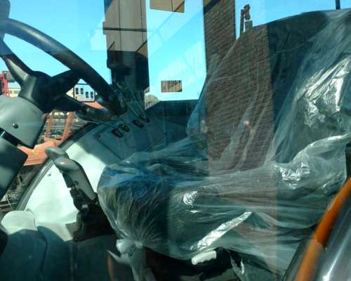 Tractor Valtra Bh-224. Nuevo.