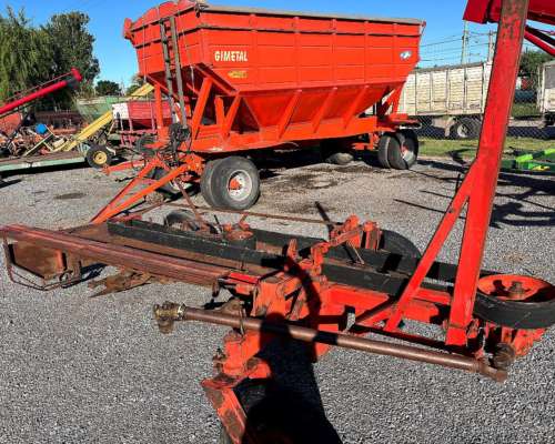 Desmalezadora e Hileradora Ombu