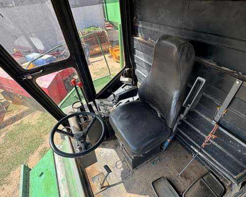 Cosechadora de Mani Leonarth Doble Hilera Autopropulsada