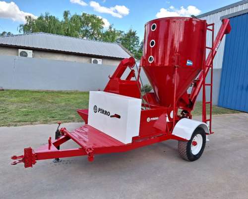 Moledora Vertical Distribuidor Pirro Modelo JP 92-8088 Usado