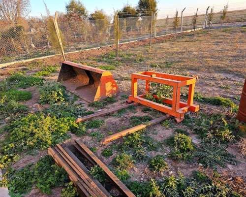 Zanello UP100 con Pala y Pinche