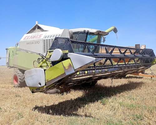 Máquina Trabajando con Detalles