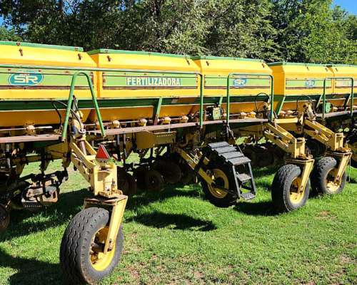 Fertilizadora Marca SR 31 a 35 Usada