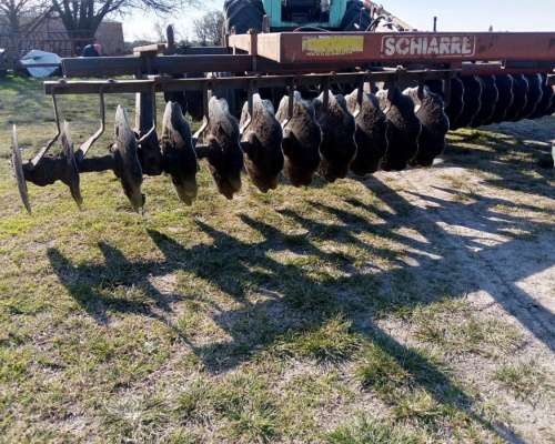 Rastra 40 Discos. Semi Pesada.