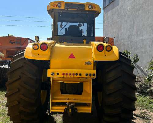 Tractor Pauny EVO 540 Centro Cerrado