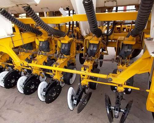 Sembradora Ascanelli de 20 a 52 Neumatica