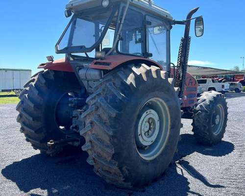 Tractor Agrinar T150/4 año 2006