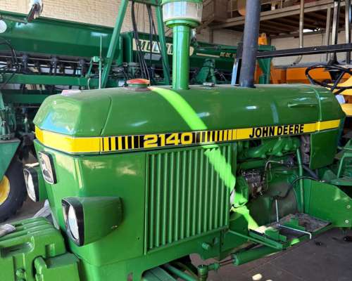 Tractor John Deere 2140 NO 3350,2730,2850