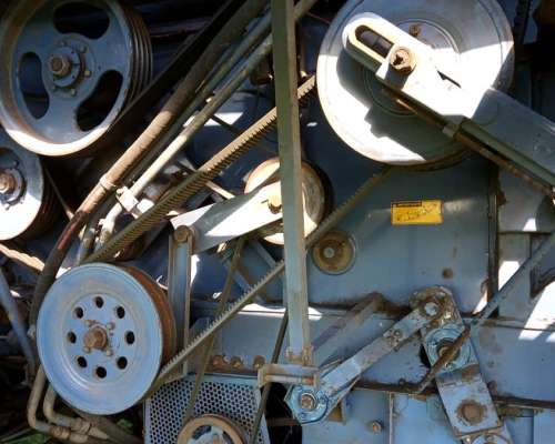 Vendo o Permuto Cosechadora Bernardin M2160