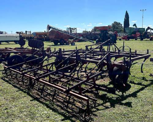 Cultivador de Campo Dolbi de 4.50 Mts de Ancho de Labor