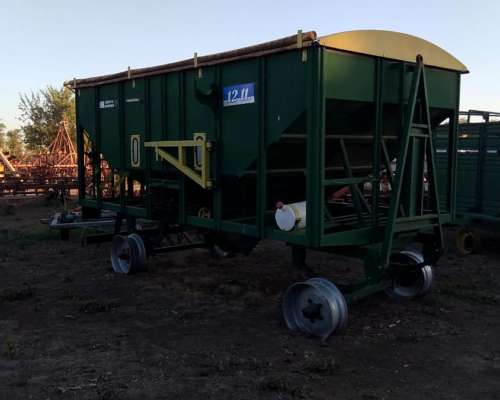 Tolva Semillera Don Benvenuto 12 Toneladas TN Divisorio