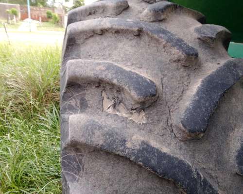 Tolva Autodescargable Cestari 18 TN con Balanza