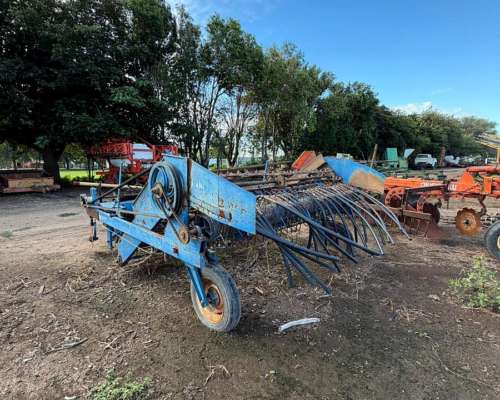 Arrancadora de Mani Agroindustrial 4x70