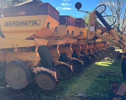 Sembradora Grano Grueso Agrometal 9/52 TX2