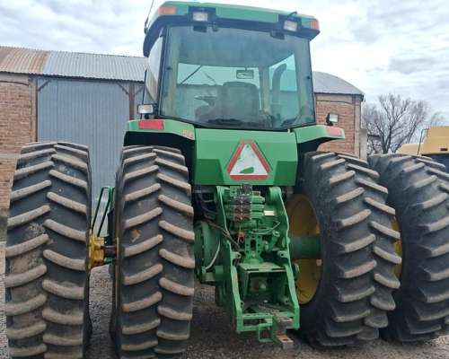 Tractor John Deere 8200