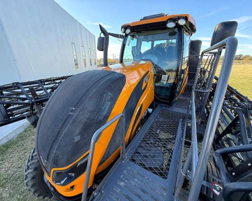 Valtra 535r Piloto y Estación Meteorológica