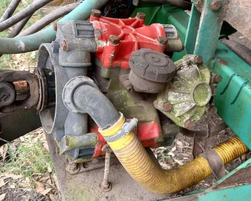 Pulverizador de Arrastre Marca Pampero.