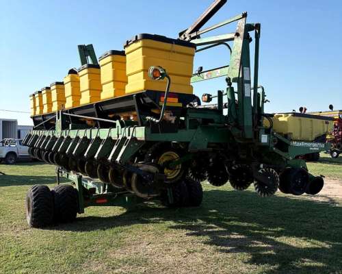 John Deere 1740, 16 a 52, Neumática, C/fert Lateral y Monit