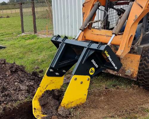 Cucharón Zanjeador - Implemento para Minicargadora