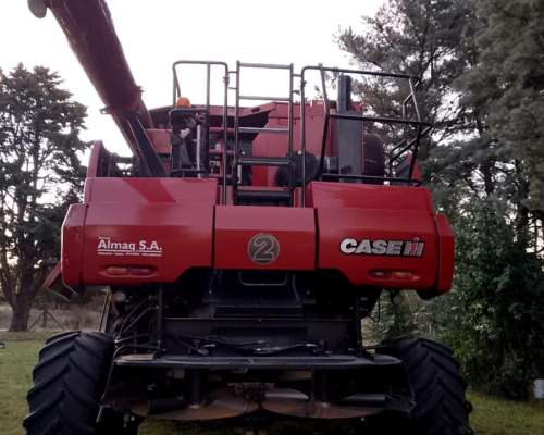 Case 8120 Afs, Draper de 40p