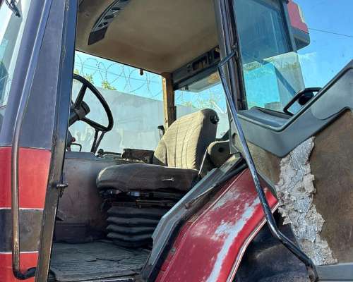 Case 7210 4X4 210 HP