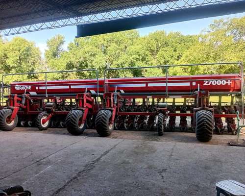 Sembradora Apache 27000 + de 24 a 40
