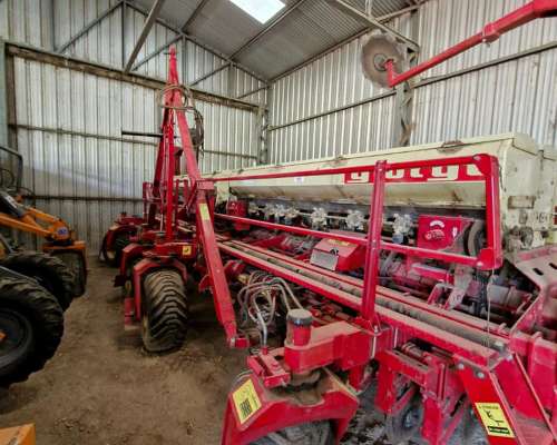 Sembradora Giorgi Precisa 8000 14/52 - 2008