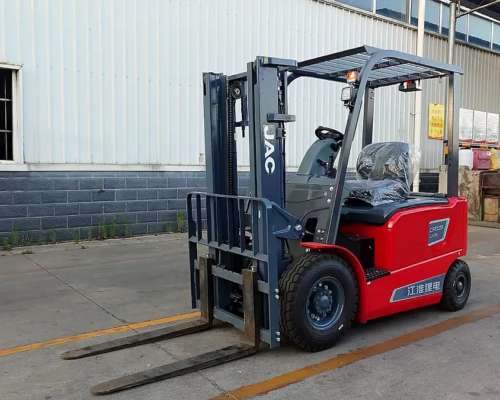 Autoelevador JAC CDP25 Li-on Batería de Litio