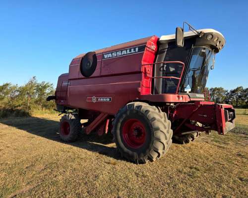Cosechadora Vasalli 1550 año 2007
