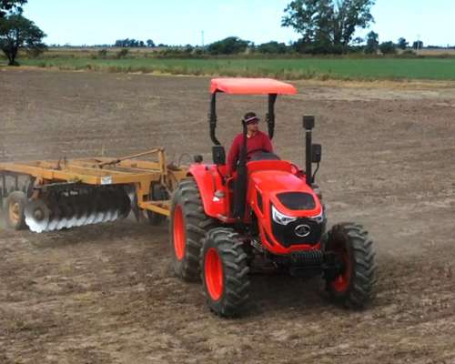 Tractor Hanomag 800/4 .