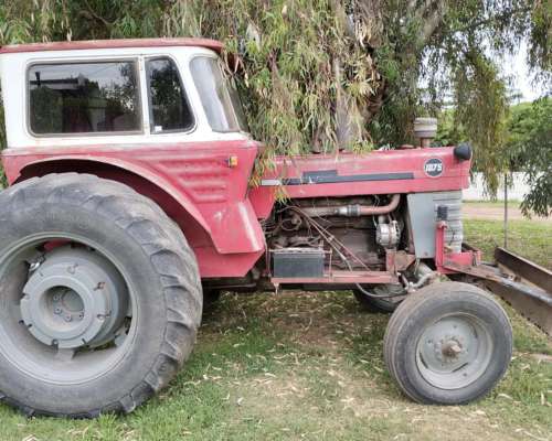 Massey Ferguson 1075 año 1975-financiación Propia