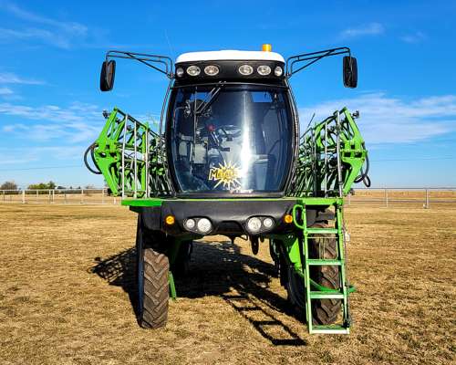 Pulverizadora Autopropulsada Metalfor 3025