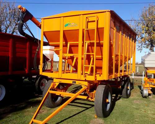Acoplado Tolva Semilla/fertilizante de 14 M3