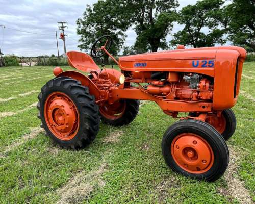 Tractor Fiat u 25