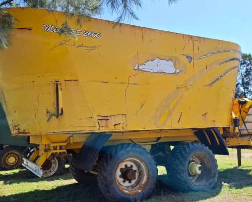 Mixer Ascanelli RS2600 Usada