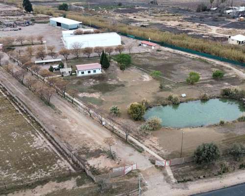 Galpones con Mejoras Sobre Buenos Vecinos Guaymallén