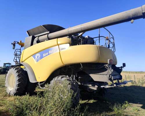 Cosechadora New Holland CR 9060 - 2015