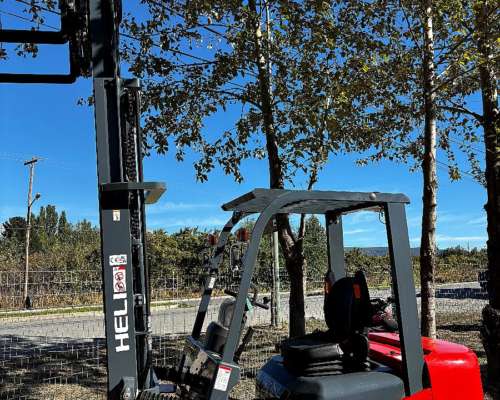 Autoelevador Heli 2,5tn Torre Triple, Nuevo