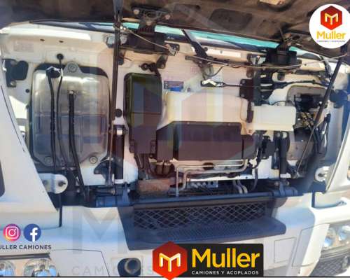 Iveco Cursor 330 Modelo 2016